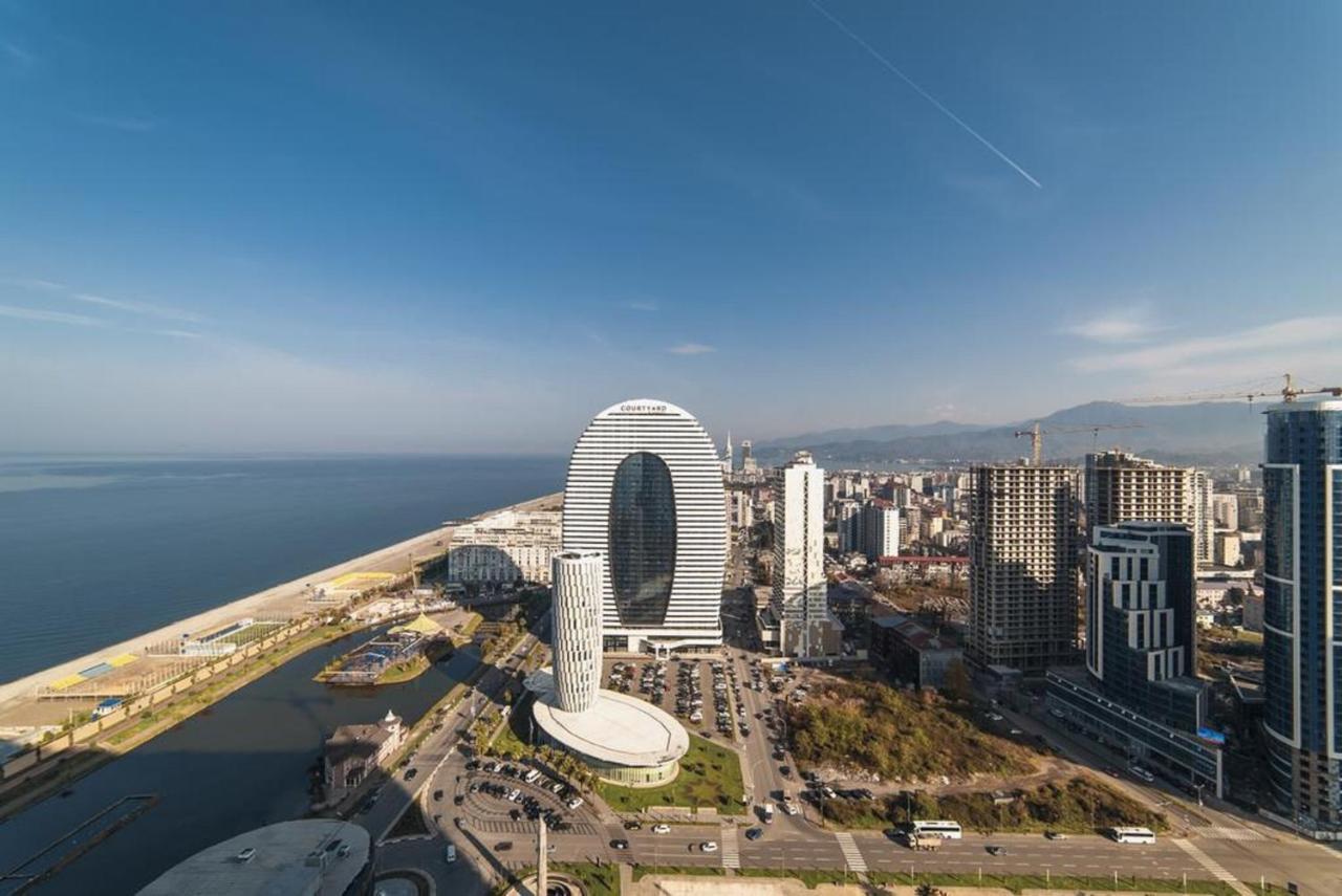 Orbi City Towers Batumi Esterno foto